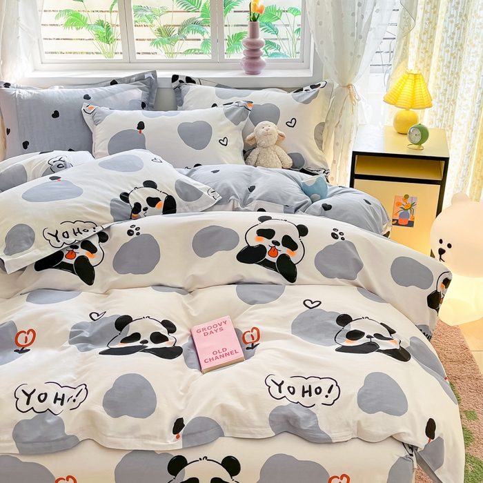 91家纺网 家纺一手货源 找家纺 铭成家纺 2024新款新疆棉喷气印花小清新系列四件套 熊猫拉拉