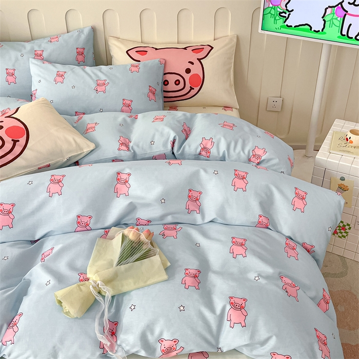 91家纺网 家纺一手货源 找家纺 呗旺鹿  2024新款舒适亲肤全棉40支大平网定位枕萌趣印花卡通四件套 粉小猪