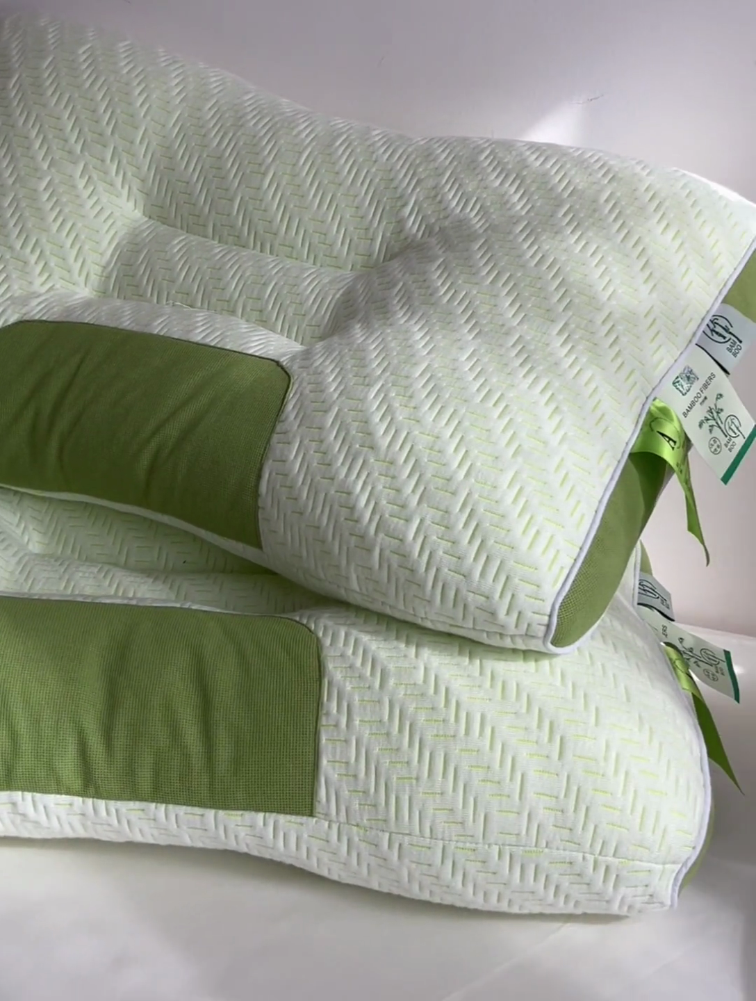 91家纺网 家纺一手货源 找家纺 （总）她喜爱枕芯枕头 2024新款3D竹炭纤维按摩枕芯 竹炭抑菌安睡枕