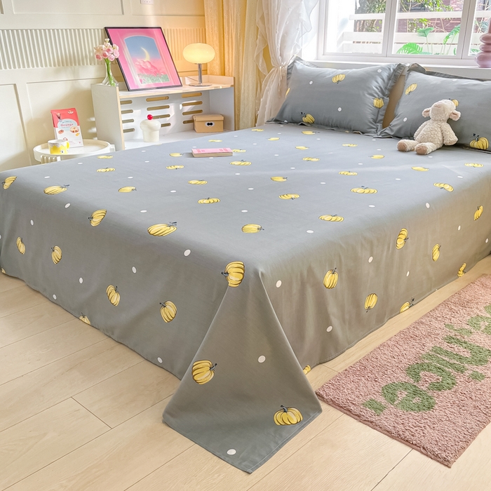 91家纺网 家纺一手货源 找家纺 铭成家纺 2024新款新疆棉喷气印花小清新系列单床单 神秘南瓜-灰