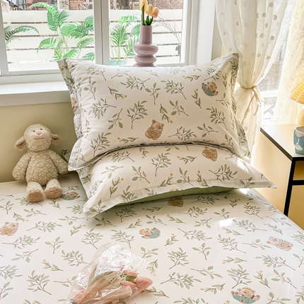 铭成家纺 2024新款新疆棉喷气印花小清新系列单品枕套 丛林意趣