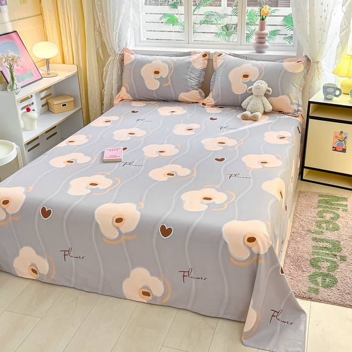 91家纺网 家纺一手货源 找家纺 铭成家纺 2024新款新疆棉喷气印花小清新系列单床单 梦甜-灰