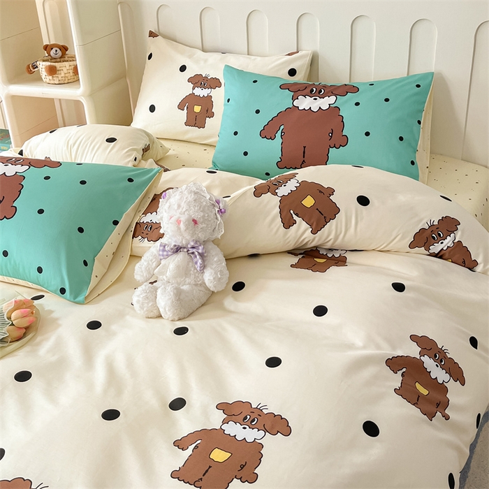 91家纺网 家纺一手货源 找家纺 呗旺鹿  2024新款舒适亲肤全棉40支大平网定位枕萌趣印花卡通四件套 尤克里