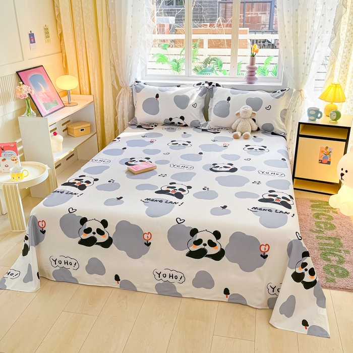 91家纺网 家纺一手货源 找家纺 铭成家纺 2024新款新疆棉喷气印花小清新系列单床单 熊猫拉拉