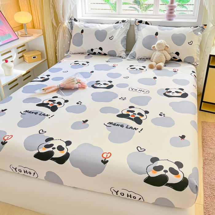 91家纺网 家纺一手货源 找家纺 铭成家纺 2024新款新疆棉喷气印花小清新系列单床笠 熊猫拉拉