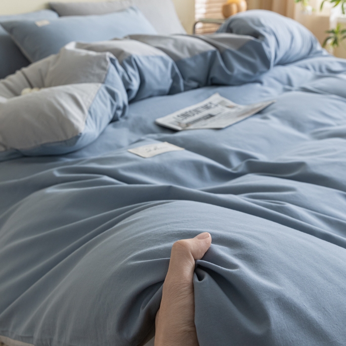 91家纺网 家纺一手货源 找家纺 ab家纺 2024新款40支全棉水洗棉双拼四件套 浅蓝灰