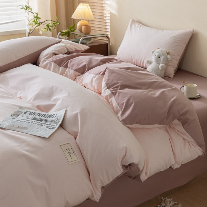 91家纺网 家纺一手货源 找家纺 ab家纺 2024新款40支全棉水洗棉双拼四件套 微微粉豆沙