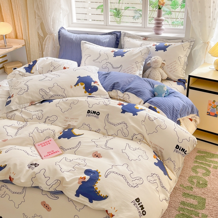 91家纺网 家纺一手货源 找家纺 铭成家纺 2024新款新疆棉喷气印花小清新系列单被套 面包龙