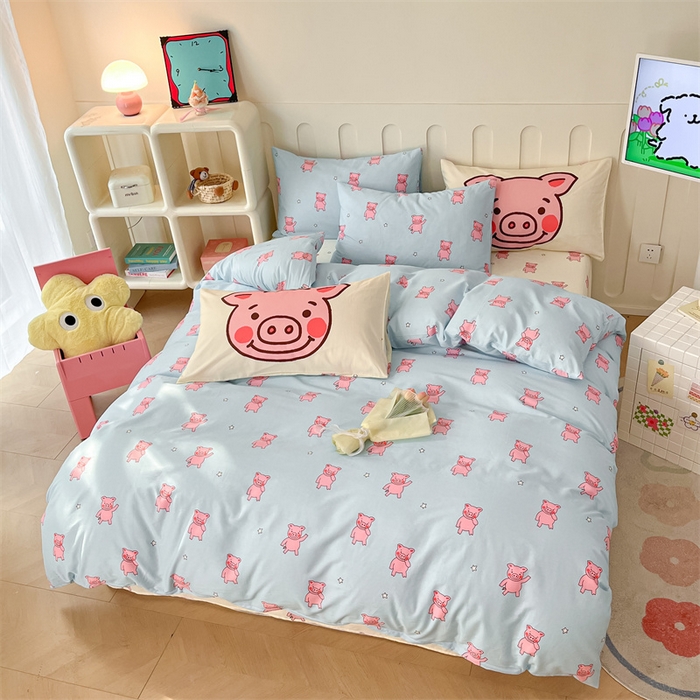 91家纺网 家纺一手货源 找家纺 呗旺鹿  2024新款舒适亲肤全棉40支大平网定位枕萌趣印花卡通四件套 粉小猪