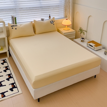 梦嘉居 2024新款直播热款A类ins风多巴胺色超柔亲肤磨毛纯色水洗棉毛巾绣套件-单床笠 幸运熊猫-柠檬黄