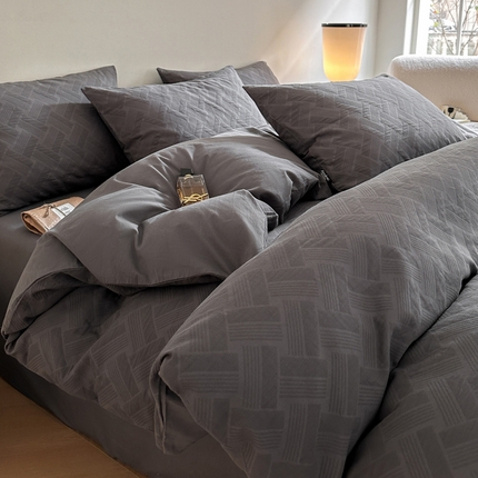 91家纺网 家纺一手货源 找家纺 宜代光年 2024新款60s全棉三层纱四件套 素韵