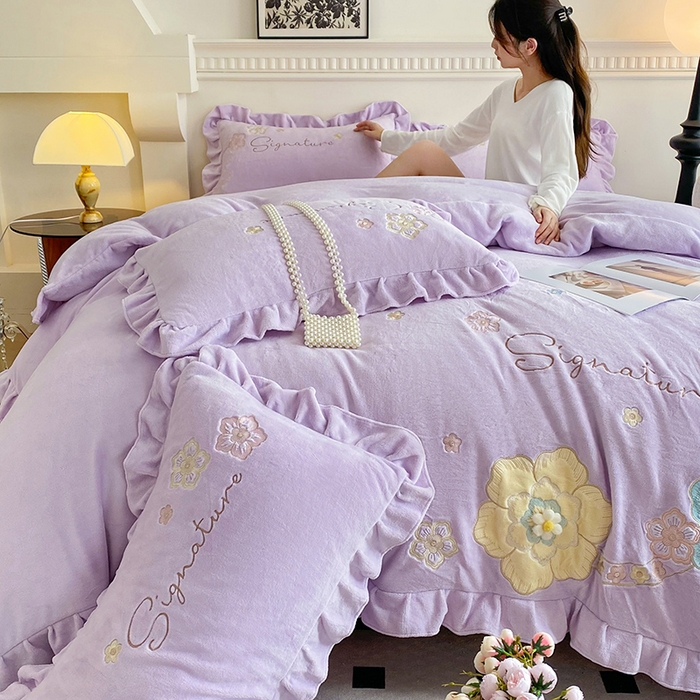 91家纺网 家纺一手货源 找家纺 可以家居 2024新款高克重全消光绣花四件套-潘多拉 蔷薇紫