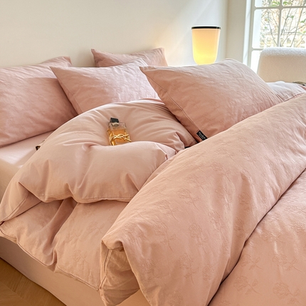 91家纺网 家纺一手货源 找家纺 宜代光年 2024新款60s全棉三层纱四件套 玫瑰佳人-粉