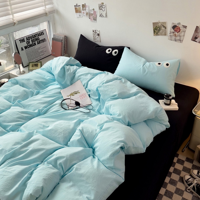 91家纺网 家纺一手货源 找家纺 梦家居 2024新款全棉水洗棉四件套-大眼睛系列 浅蓝+黑