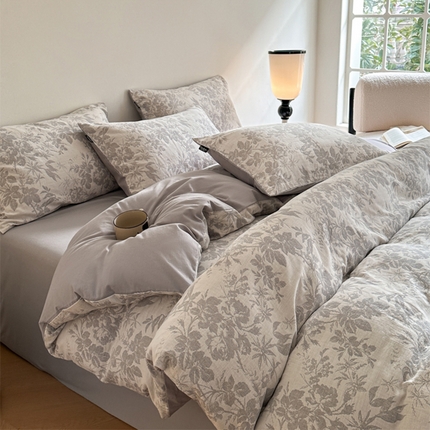 91家纺网 家纺一手货源 找家纺 宜代光年 2024新款60s全棉三层纱四件套 繁花-灰