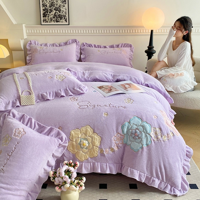 91家纺网 家纺一手货源 找家纺 可以家居 2024新款高克重全消光绣花四件套-潘多拉 蔷薇紫