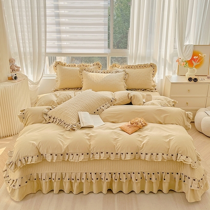 91家纺网 家纺一手货源 找家纺 （总）宜凡家纺  2024新品全棉夹棉双层花边床盖四件套-心情