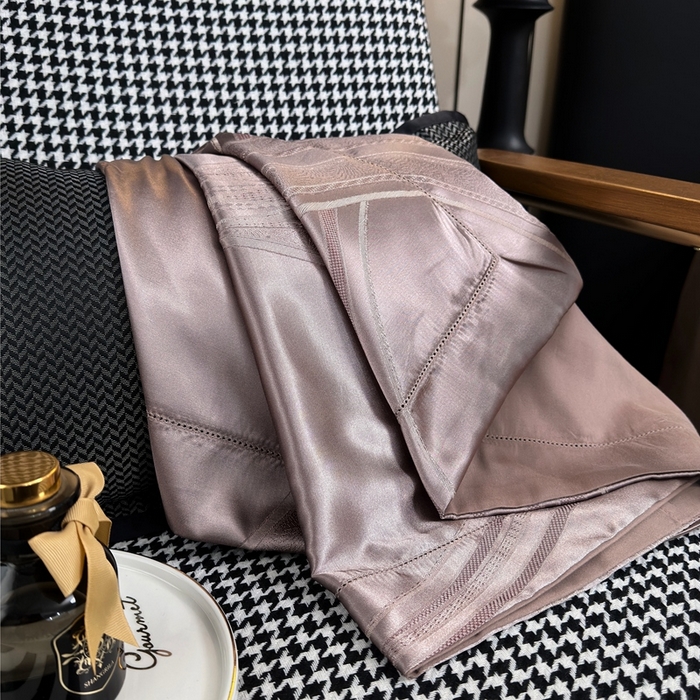 91家纺网 家纺一手货源 找家纺 三沁2024网红直播爆款全棉高精密色织贡缎提花镂空系列四件套 华光溢彩