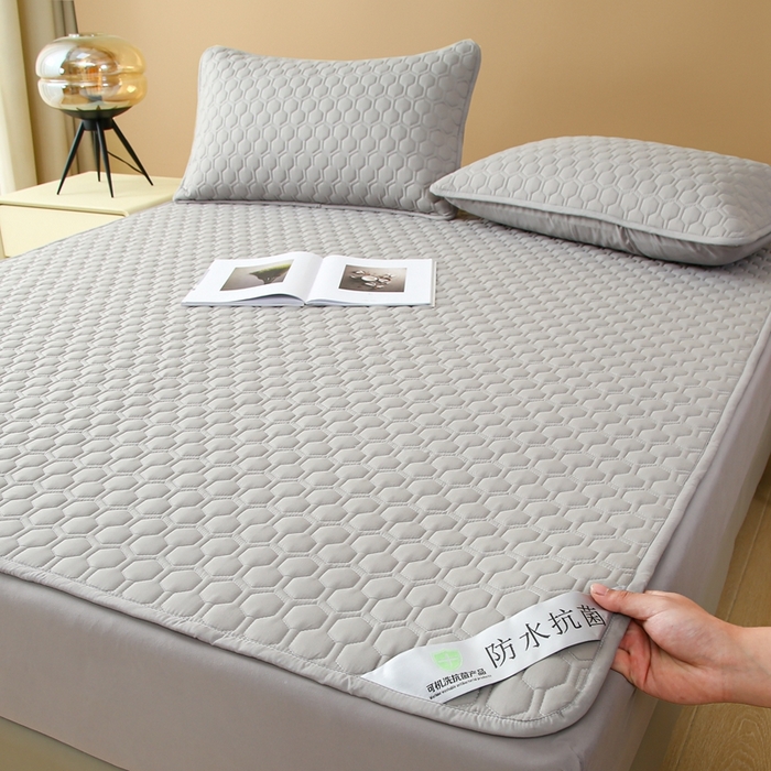 91家纺网 家纺一手货源 找家纺 老帅的工厂店  2025新款夹棉纯色防水床垫 浅灰