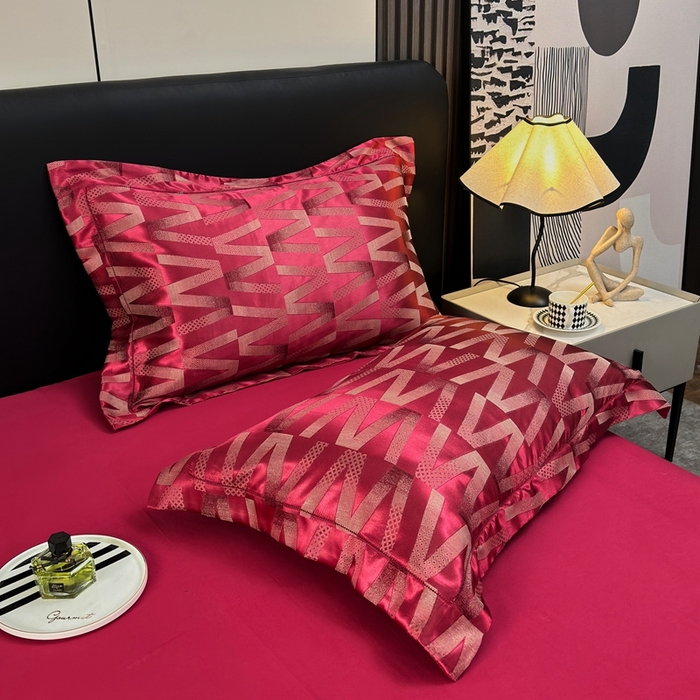 91家纺网 家纺一手货源 找家纺 三沁2024网红直播爆款全棉高精密色织贡缎提花镂空系列四件套 杜迪安