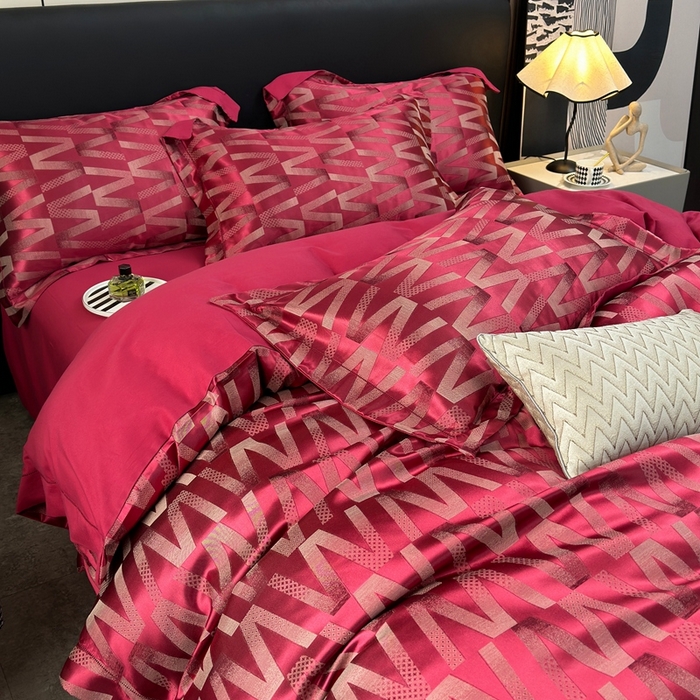 91家纺网 家纺一手货源 找家纺 （总）三沁 2024网红直播爆款全棉高精密色织贡缎提花镂空系列四件套