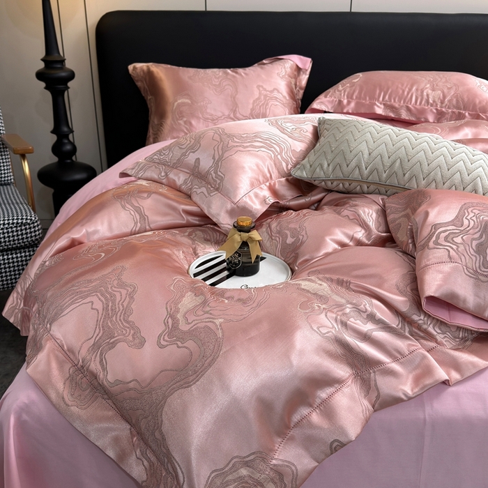 91家纺网 家纺一手货源 找家纺 三沁2024网红直播爆款全棉高精密色织贡缎提花镂空系列四件套 粉黛佳人