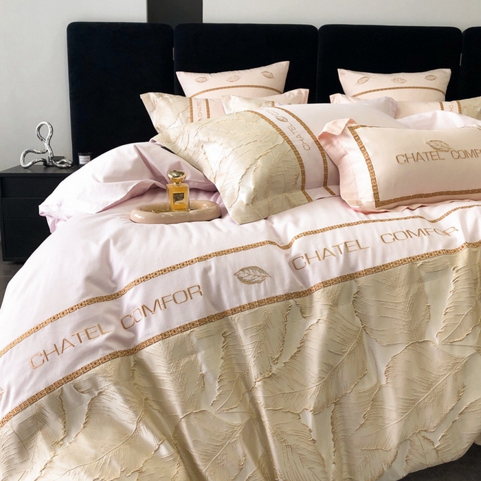 91家纺网 家纺一手货源 找家纺 卡姿家纺 2024新款秋冬优雅刺绣四件-茱丽叶 茱丽叶-微微紫