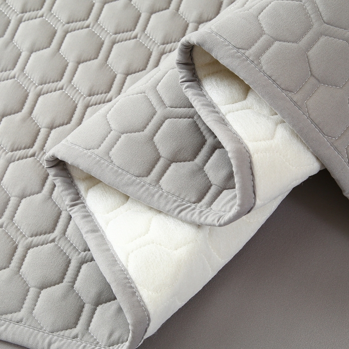 91家纺网 家纺一手货源 找家纺 老帅的工厂店  2025新款夹棉纯色防水床垫 浅灰