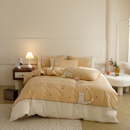 91家纺网 家纺一手货源 找家纺 艾莱家纺 2024新款水洗棉加厚绣花四件套 卡其cat