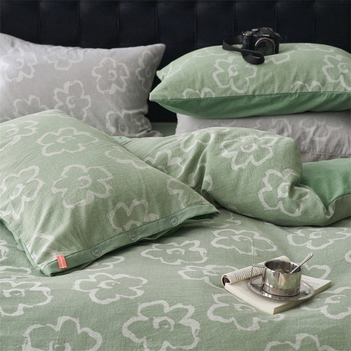 91家纺网 家纺一手货源 找家纺 安莱生活 2024新款双层纱大提花悠然纽扣宽边工艺款 悠然-嫩绿