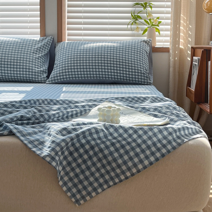 91家纺网 家纺一手货源 找家纺 启程家纺 2026新款全棉A类水洗棉多规格四件套单品-单床单 浅蓝小格