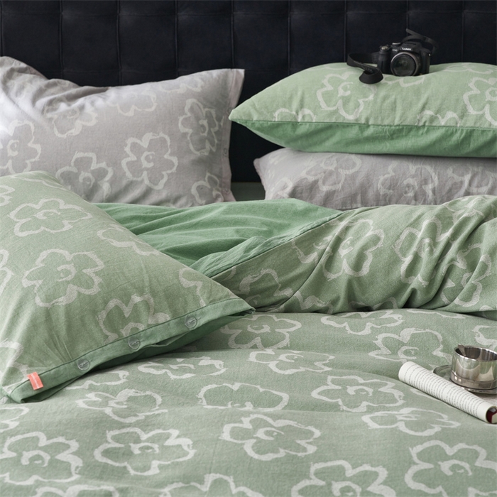 91家纺网 家纺一手货源 找家纺 安莱生活 2024新款双层纱大提花悠然纽扣宽边工艺款 悠然-嫩绿