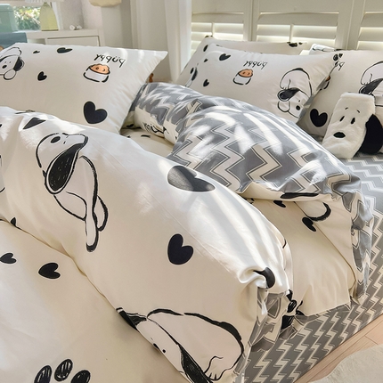 91家纺网 家纺一手货源 找家纺 百寐 2024新款全棉13070印花四件套 爱心狗