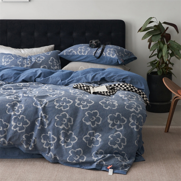 91家纺网 家纺一手货源 找家纺 安莱生活 2024新款双层纱大提花悠然纽扣宽边工艺款 悠然-深蓝