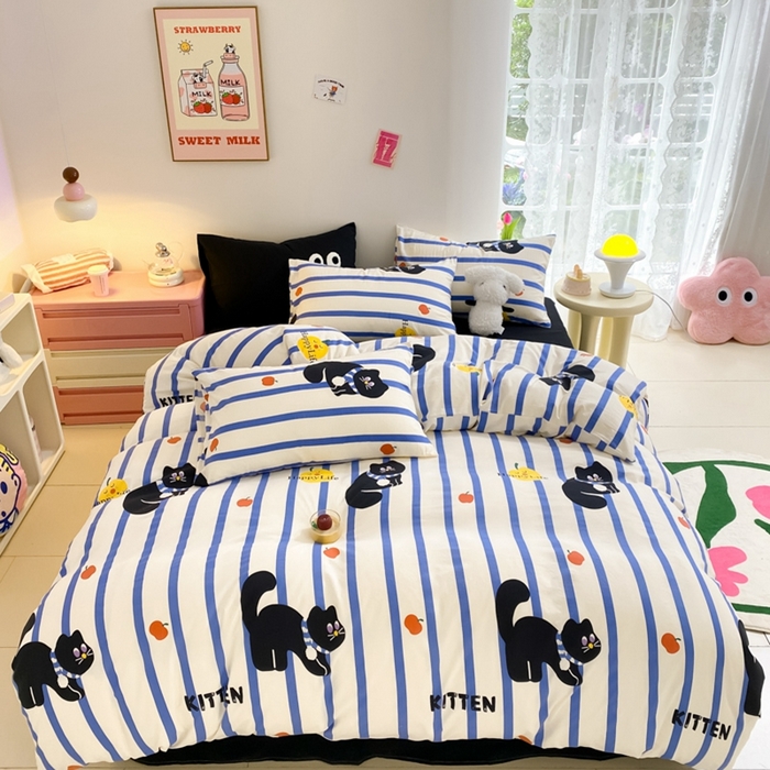 91家纺网 家纺一手货源 找家纺 葡萄家 2024新款双层纱云柔水洗棉萌趣卡通系列四件套（提供买家秀联系客服） 蓝小猫