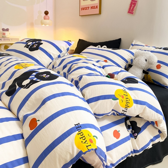 91家纺网 家纺一手货源 找家纺 葡萄家 2024新款双层纱云柔水洗棉萌趣卡通系列四件套（提供买家秀联系客服） 蓝小猫