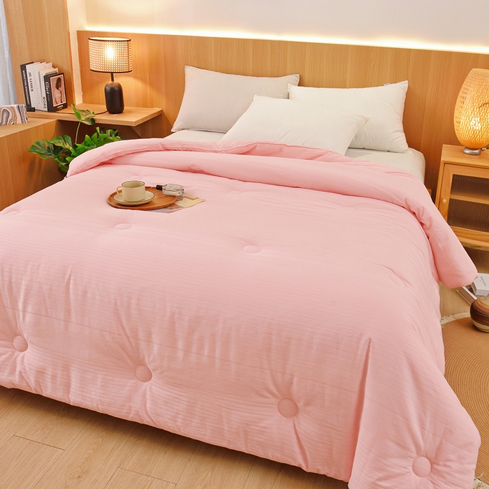 91家纺网 家纺一手货源 找家纺 启优家纺 2024新款全棉羽丝绒被子 粉色