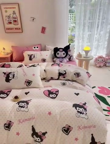 91家纺网 家纺一手货源 找家纺 葡萄家 2024新款双层纱云柔水洗棉萌趣卡通系列四件套（提供买家秀联系客服） 库洛小米