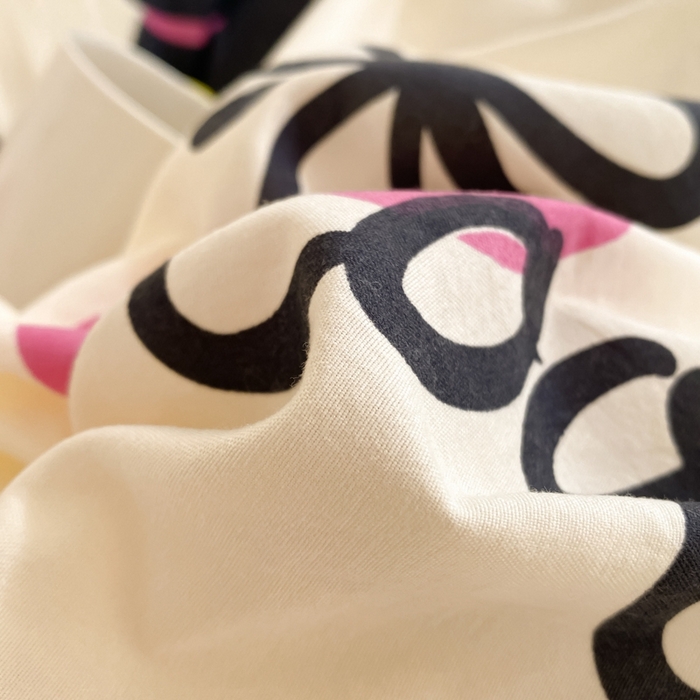 91家纺网 家纺一手货源 找家纺 葡萄家 2024新款双层纱云柔水洗棉萌趣卡通系列四件套（提供买家秀联系客服） 樱桃小猫