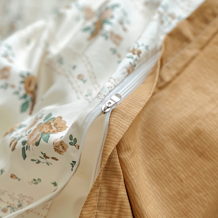 91家纺网 家纺一手货源 找家纺 百寐2024新款小清新碎花卡通13372全棉四件套纯棉床单床笠款 悠悠花房