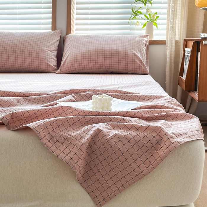 91家纺网 家纺一手货源 找家纺 启程家纺 2026新款全棉A类水洗棉多规格四件套单品-单床单 粉小方格