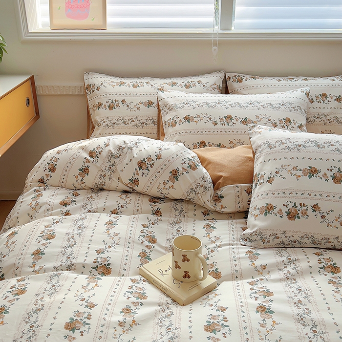 91家纺网 家纺一手货源 找家纺 百寐2024新款小清新碎花卡通13372全棉四件套纯棉床单床笠款 悠悠花房