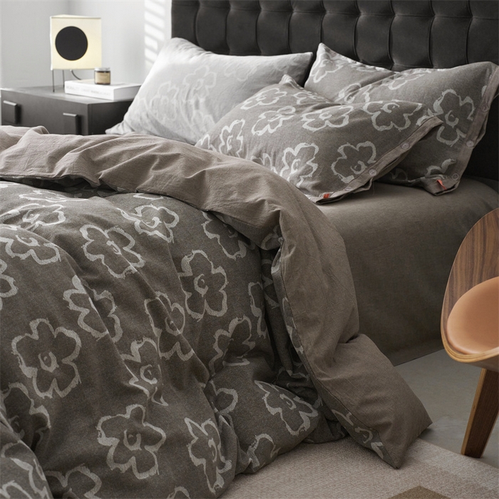 91家纺网 家纺一手货源 找家纺 安莱生活 2024新款双层纱大提花悠然纽扣宽边工艺款 悠然-浅灰