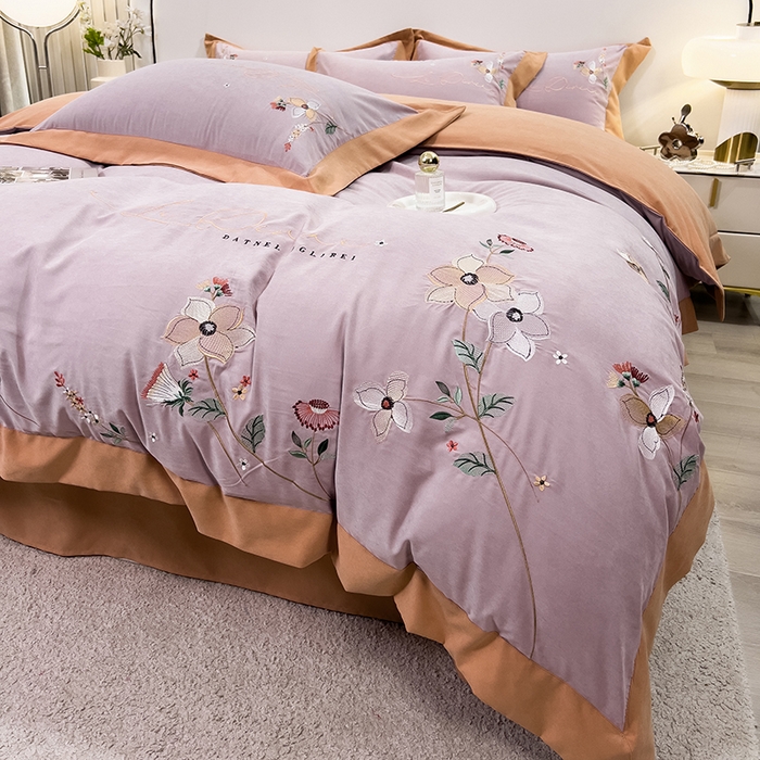 91家纺网 家纺一手货源 找家纺 欧冠家纺 2024新款四季款锦棉绣花盛夏光年四件套 盛夏光年-魅紫