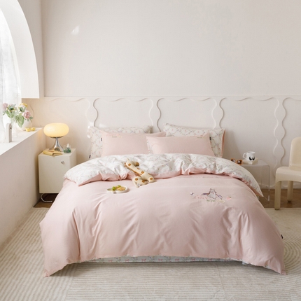 91家纺网 家纺一手货源 找家纺 （总）卡巴伦家纺 2024新款全棉印加绣四件套-萌宠系列