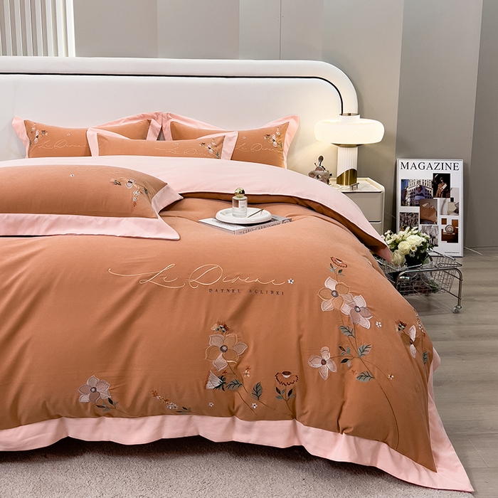 91家纺网 家纺一手货源 找家纺 欧冠家纺 2024新款四季款锦棉绣花盛夏光年四件套 盛夏光年-胭脂橙