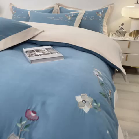 91家纺网 家纺一手货源 找家纺 欧冠家纺 2024新款四季款锦棉绣花盛夏光年四件套 盛夏光年-英蓝