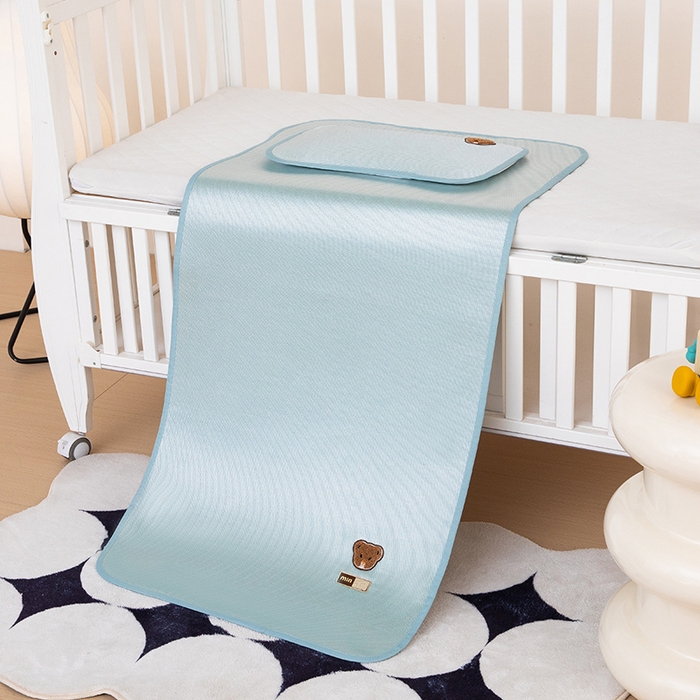 91家纺网 家纺一手货源 找家纺 小芽家居 2024新品贴布绣凉席 小熊（水蓝）