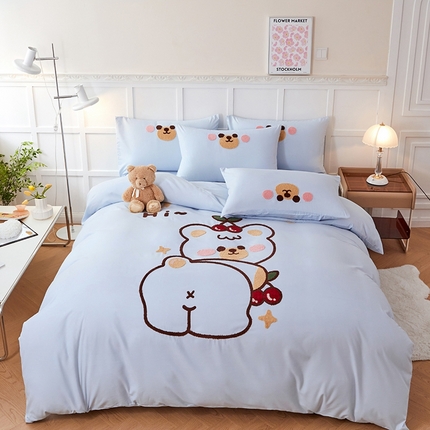 91家纺网 家纺一手货源 找家纺 绒兔兔 2024新款亲肤水洗棉毛巾绣四件套-可爱熊 可爱熊 浅蓝