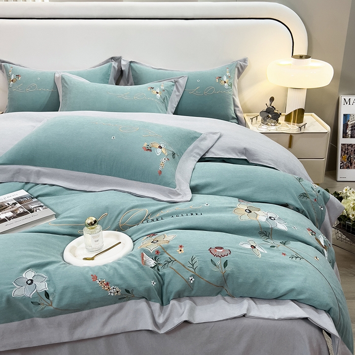 91家纺网 家纺一手货源 找家纺 欧冠家纺 2024新款四季款锦棉绣花盛夏光年四件套 盛夏光年-田园绿